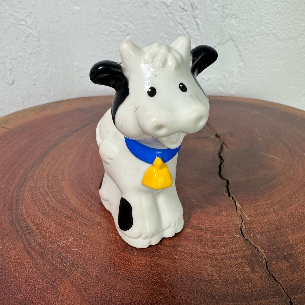 Fisher Price Little People Black and White Farm Cow with Bell‎